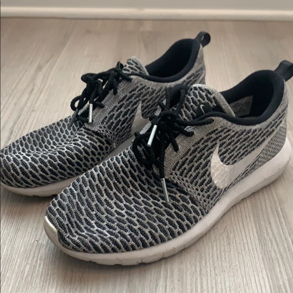 Nike Roshe Runs
